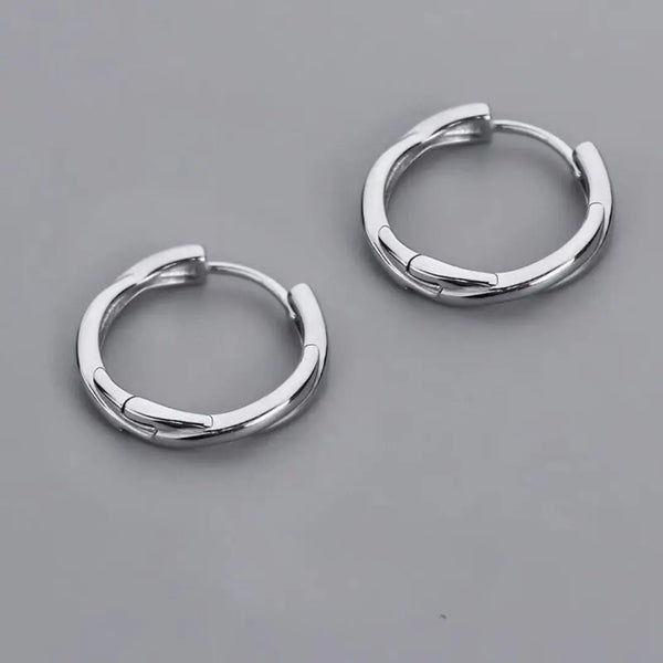 Vintage Chic Silver Earrings