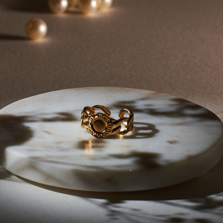 Vintage Vault Ring - Salty Accessories