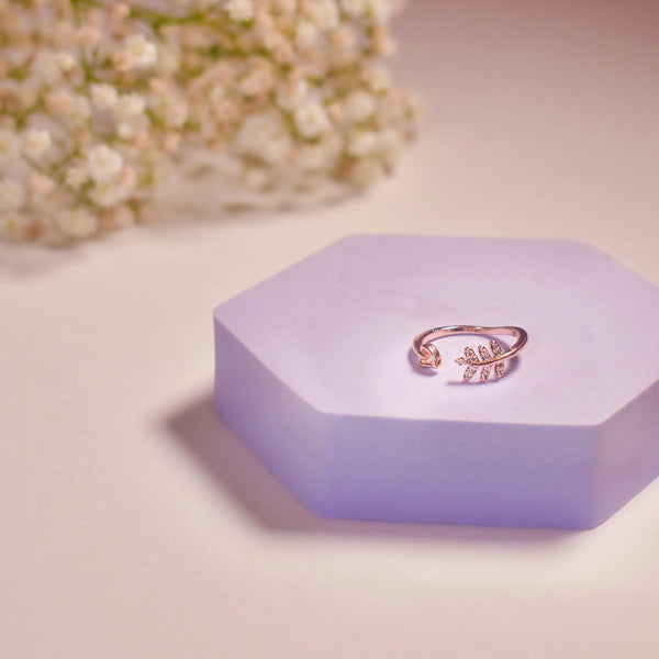 Vivid Gold Ring