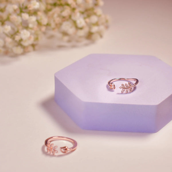 Vivid Gold Ring