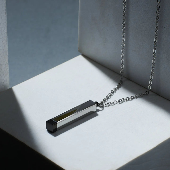 Voluptuous Sliding Black Necklace - Salty Accessories