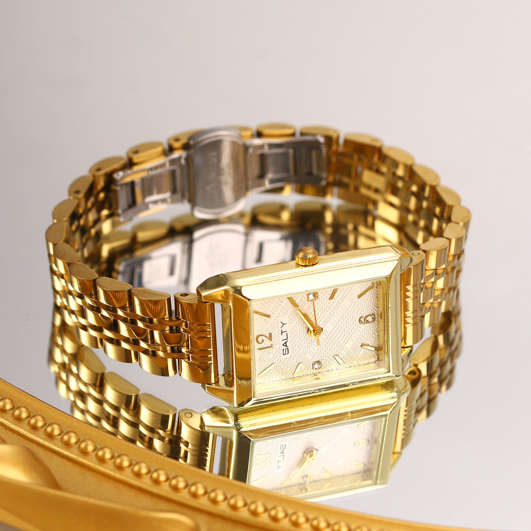Everyday Classic Golden Quartz Watch