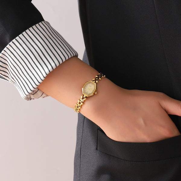Octagon Dial Quartz Vintage Watch for women