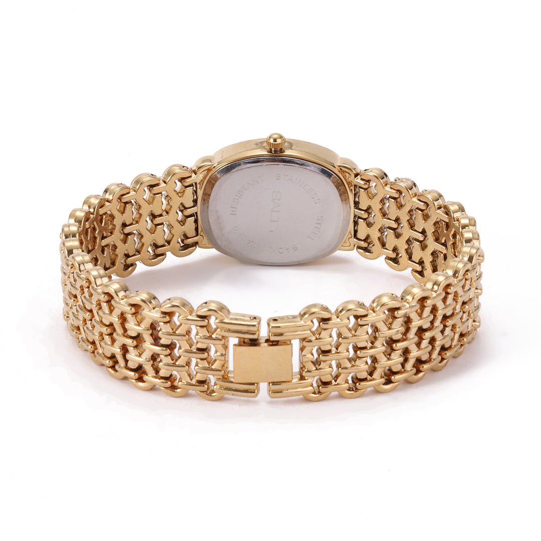Oval White Textured Dial Mesh Bracelet Watch for Women