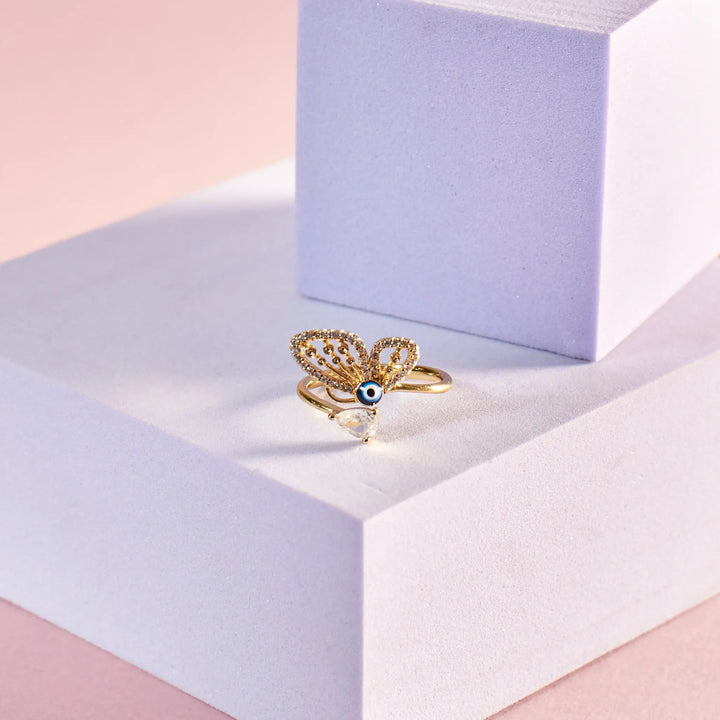 Warder of the Wings Ring | Salty