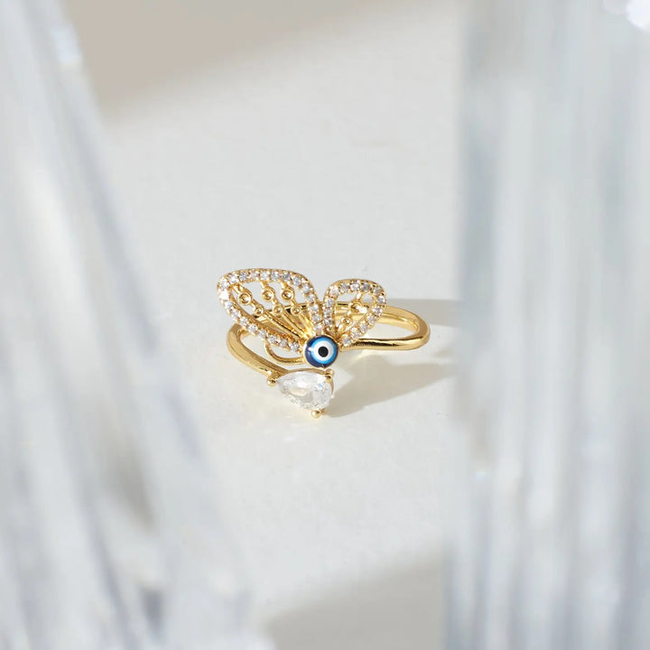 Warder of the Wings Ring | Salty
