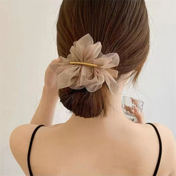 Ruffle Hair Pin