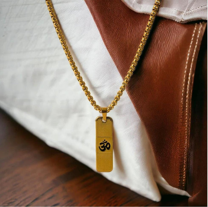 Divine Om Aura Pendant Necklace