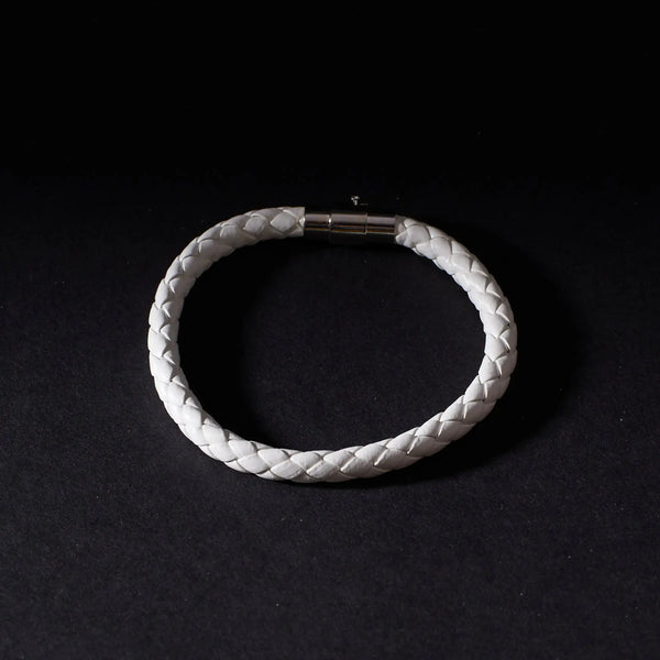 White Cutting-edge Band