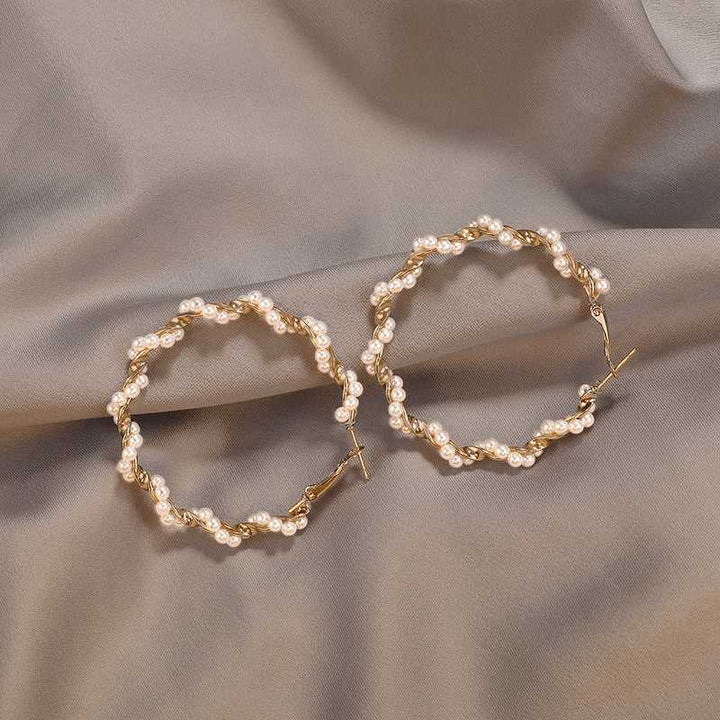White Pearl Twisted Gold Hoop Earrings - Salty Accessories