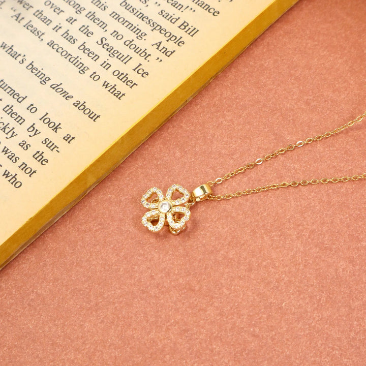 Windmill Fan Gold Necklace - Salty Accessories
