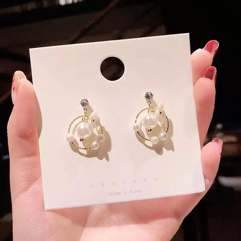 Wreath Hoop Flower Pearl Earrings