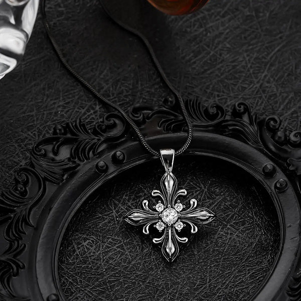 Zircon Warbler Necklace - Black