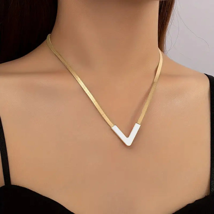 Soft Girl Era White Necklace - Salty Accessories