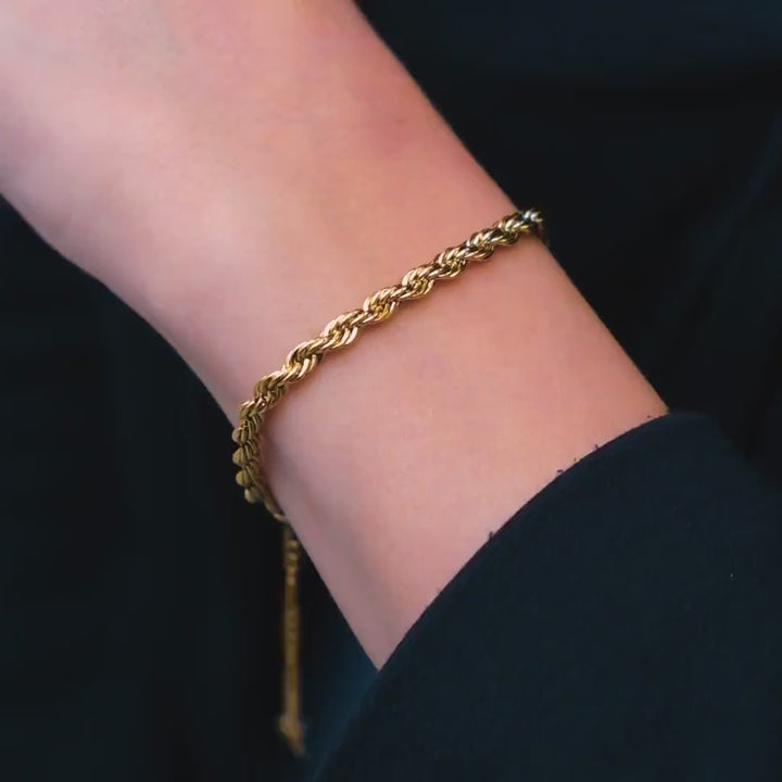 Golden Glamour Bracelet