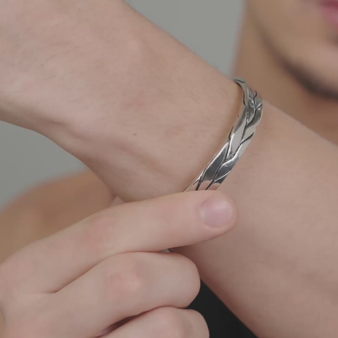 Mohawk Silver Cuff