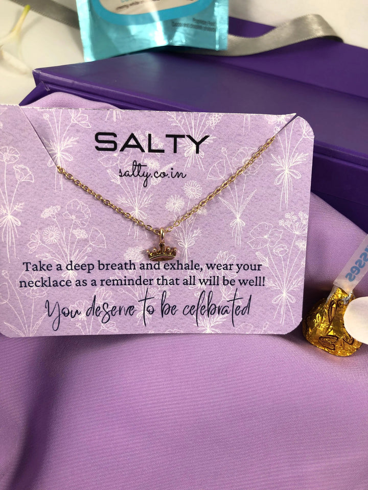 Queen's Crown Charm Necklace - Gold - Salty Accessories