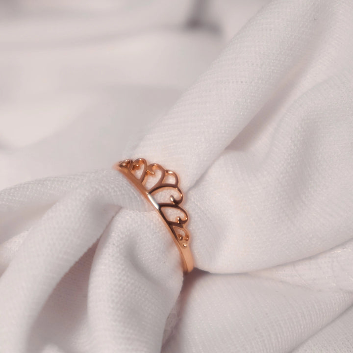 Hearty crown gold ring - Salty Accessories