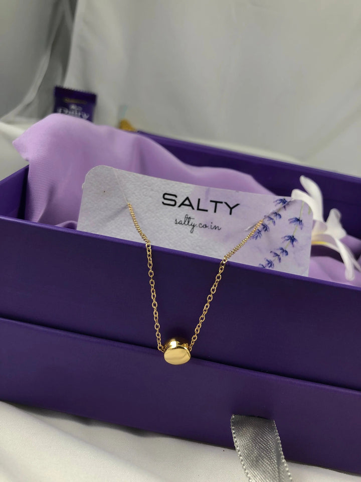Solid Gold Round Charm Necklace - Gold - Salty Accessories