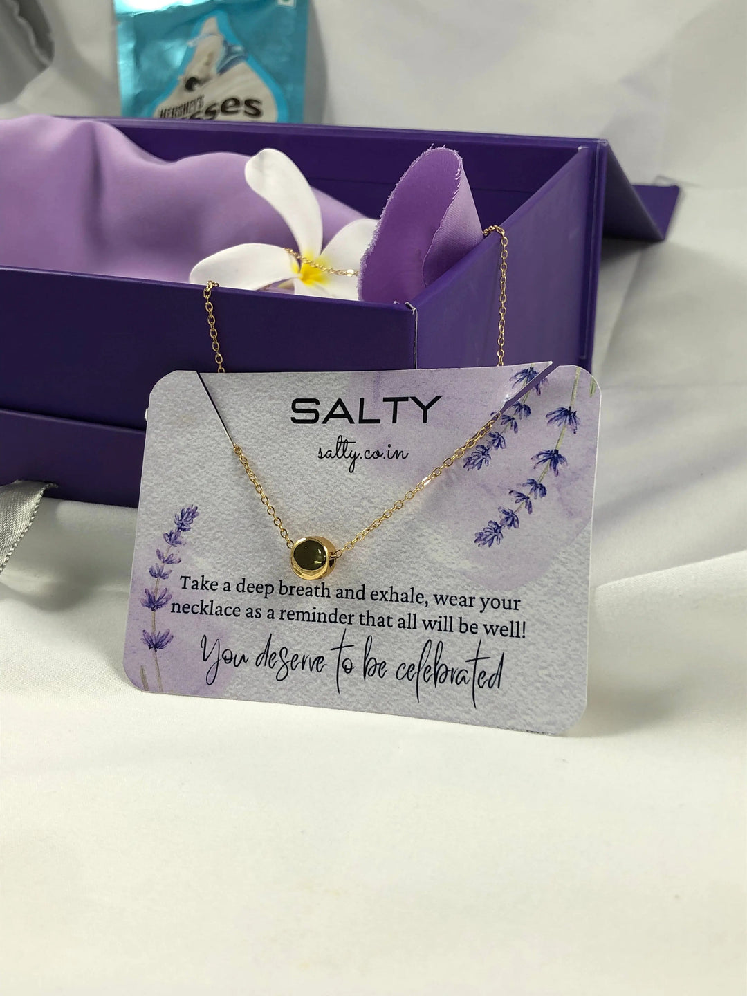 Solid Gold Round Charm Necklace - Gold - Salty Accessories