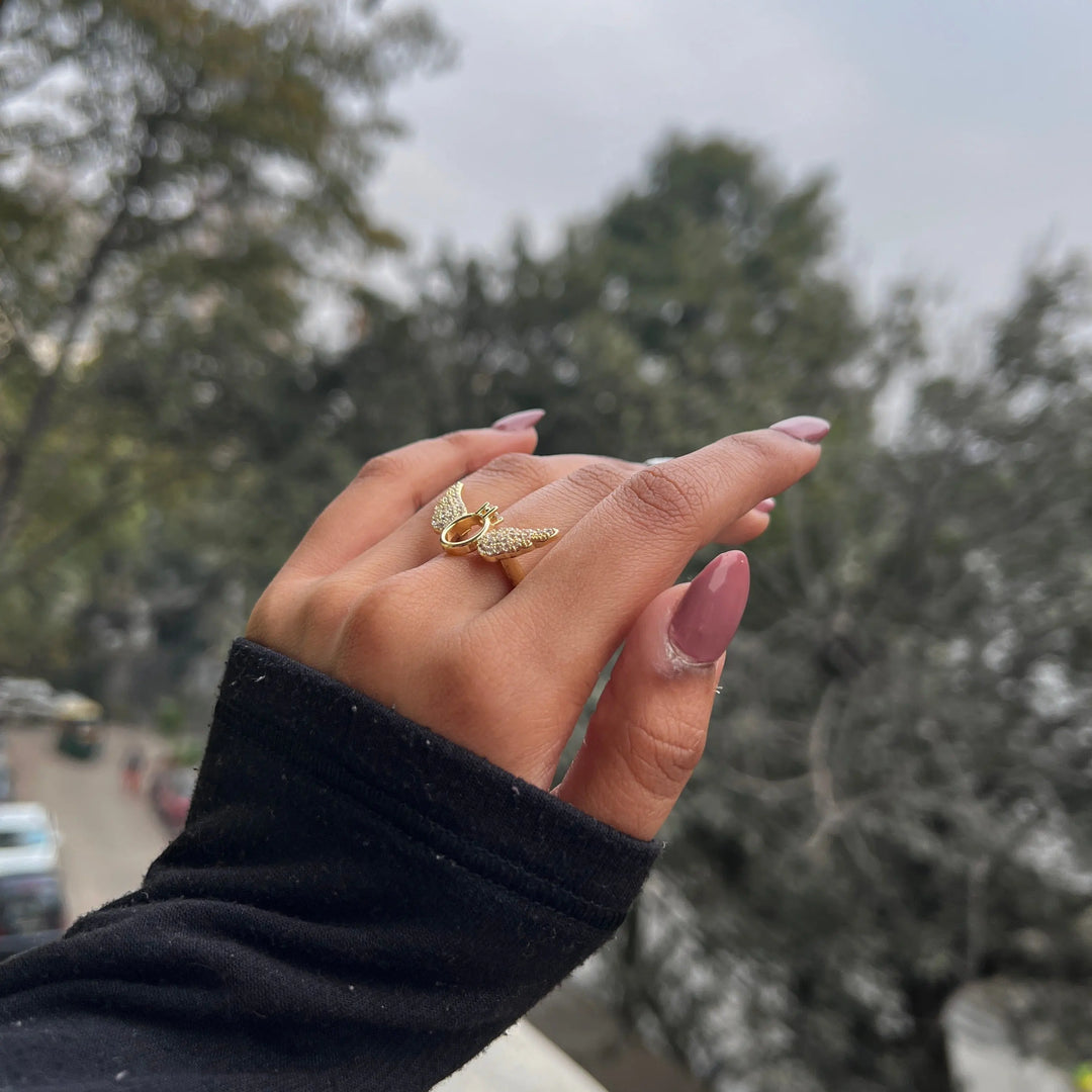 Angel's wings ring