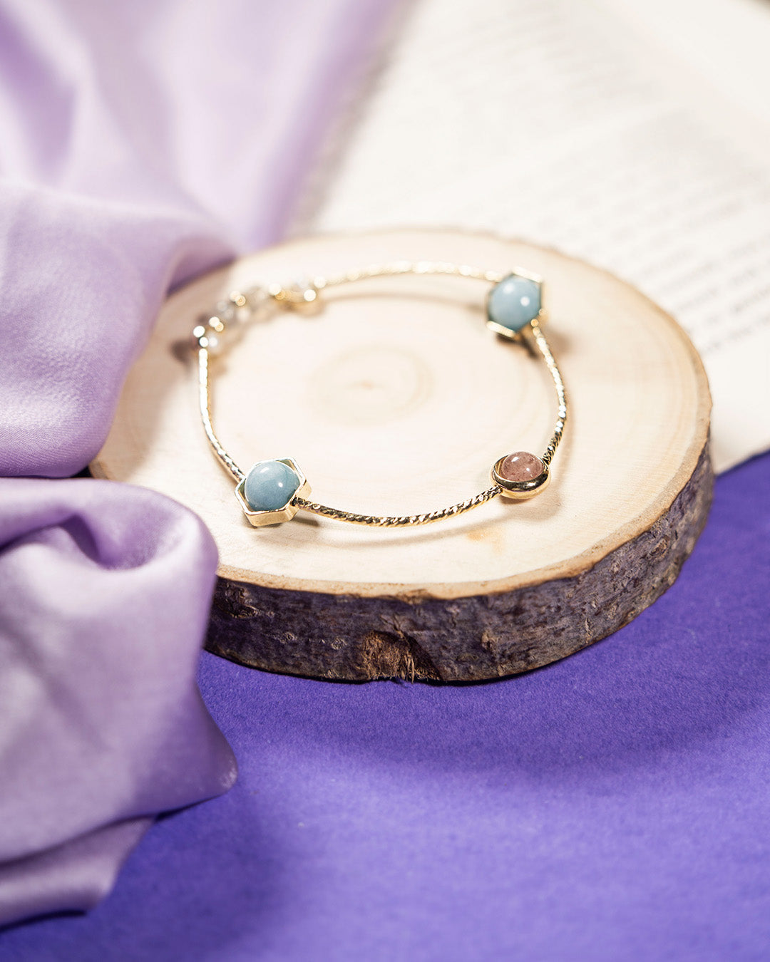 Gema Pink Blue Stone Chain Bracelet