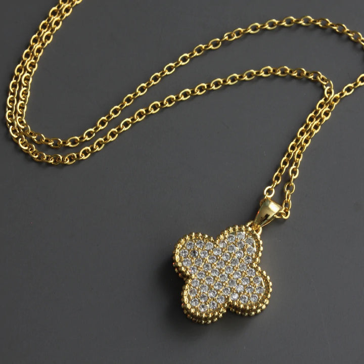 Big Clover Rounded Necklace - Gold