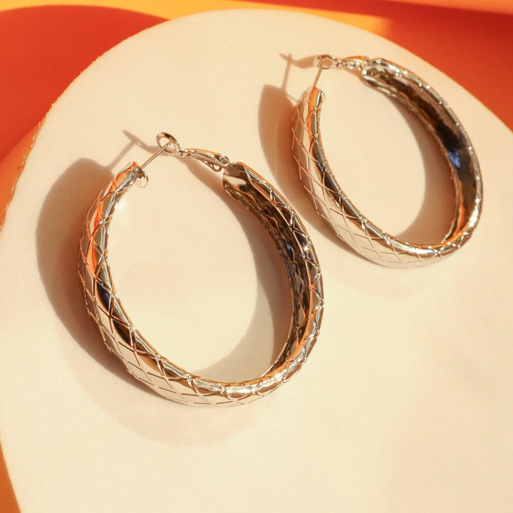 Boho Detailed silver hoops