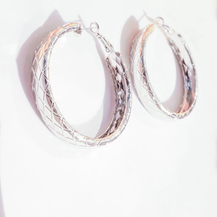 Boho Detailed silver hoops