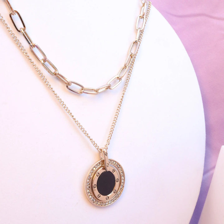 Chain Black Round Charm Necklace