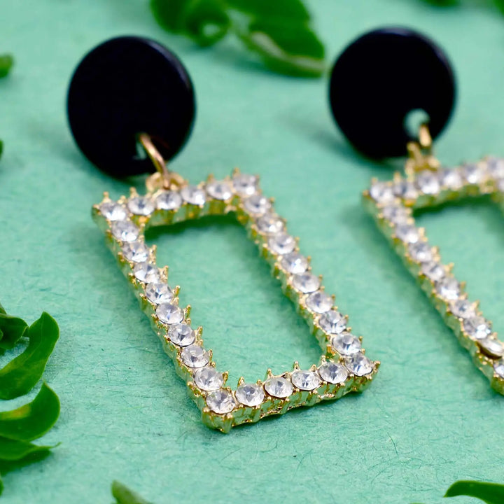 Chic Boho Diamond Rectangular earrings - Gold