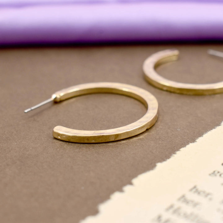 Chic Pressed Crescent Gold Hoop Earrings