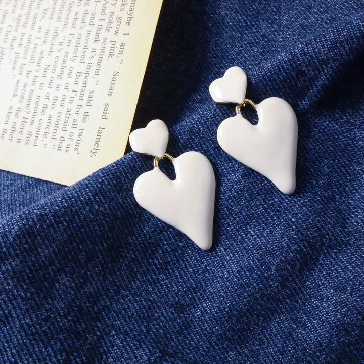 Classic Heart White Earrings