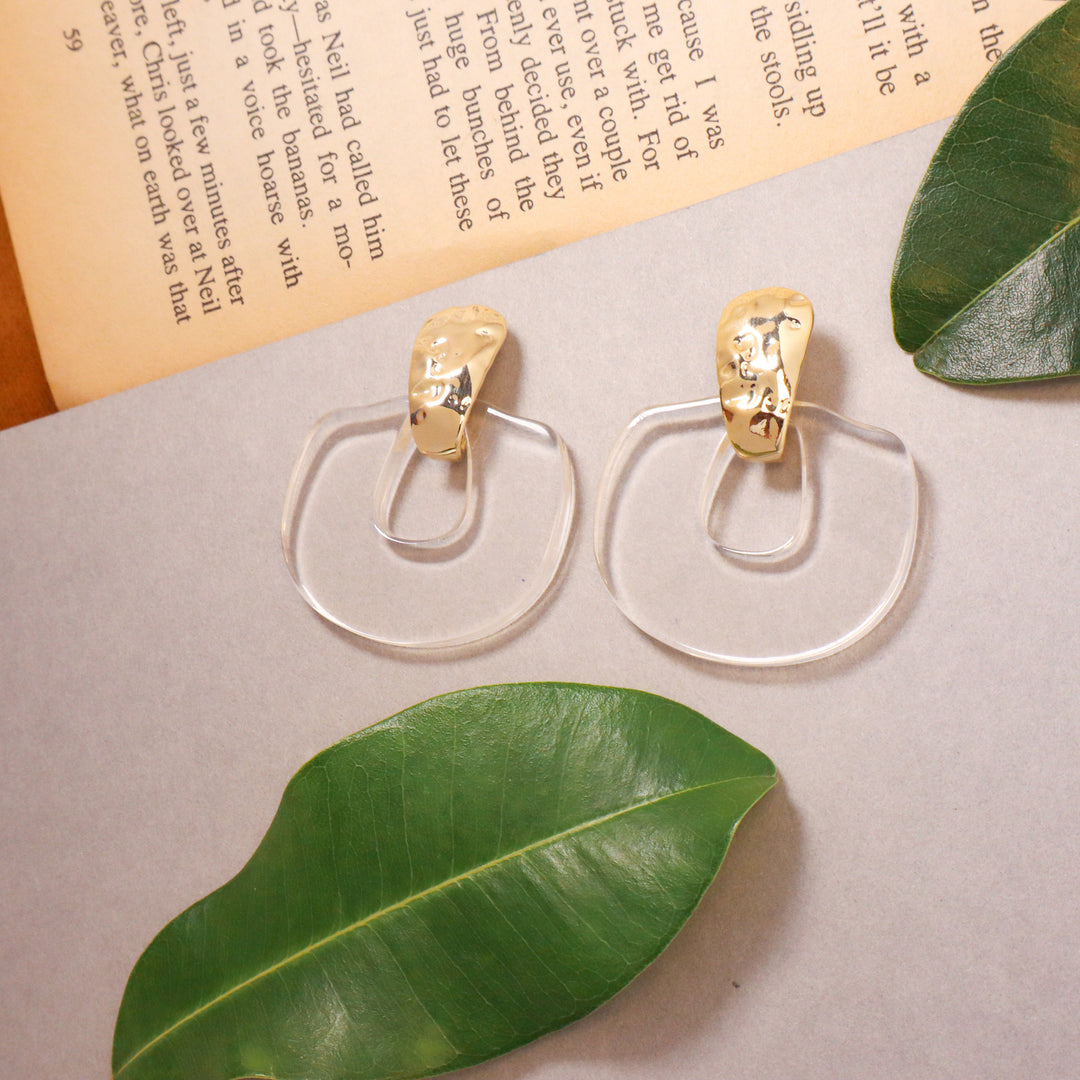 Clear Gold Earings