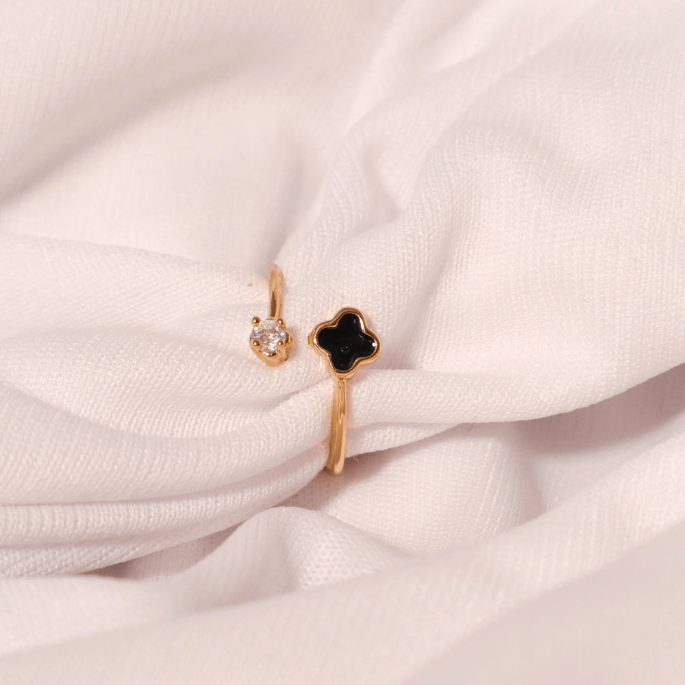 Clover Crystal Ring