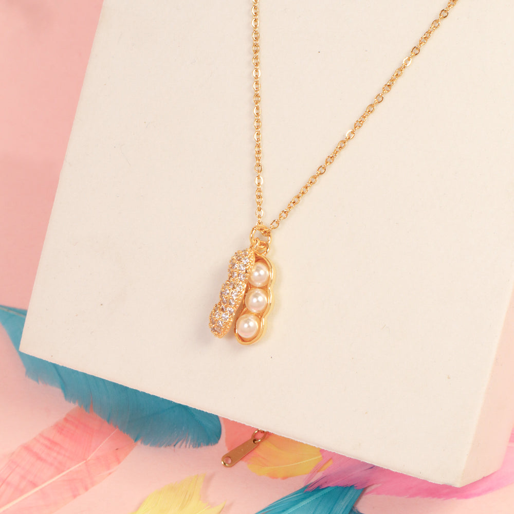 Cute Peanut Open Necklace