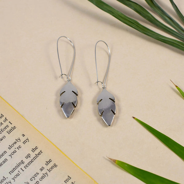 Leaf Drop Silver Earrings