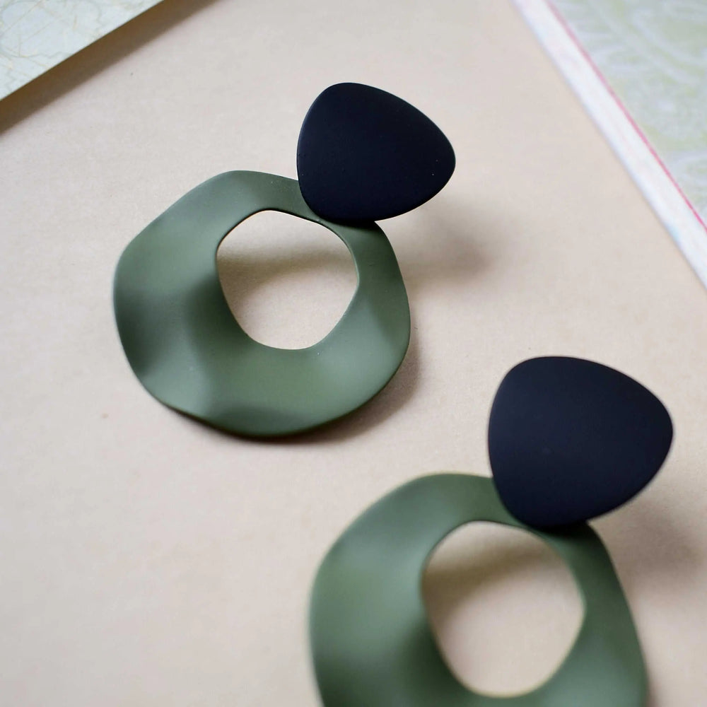 Geometric Curved Green and Black Drop Earrings