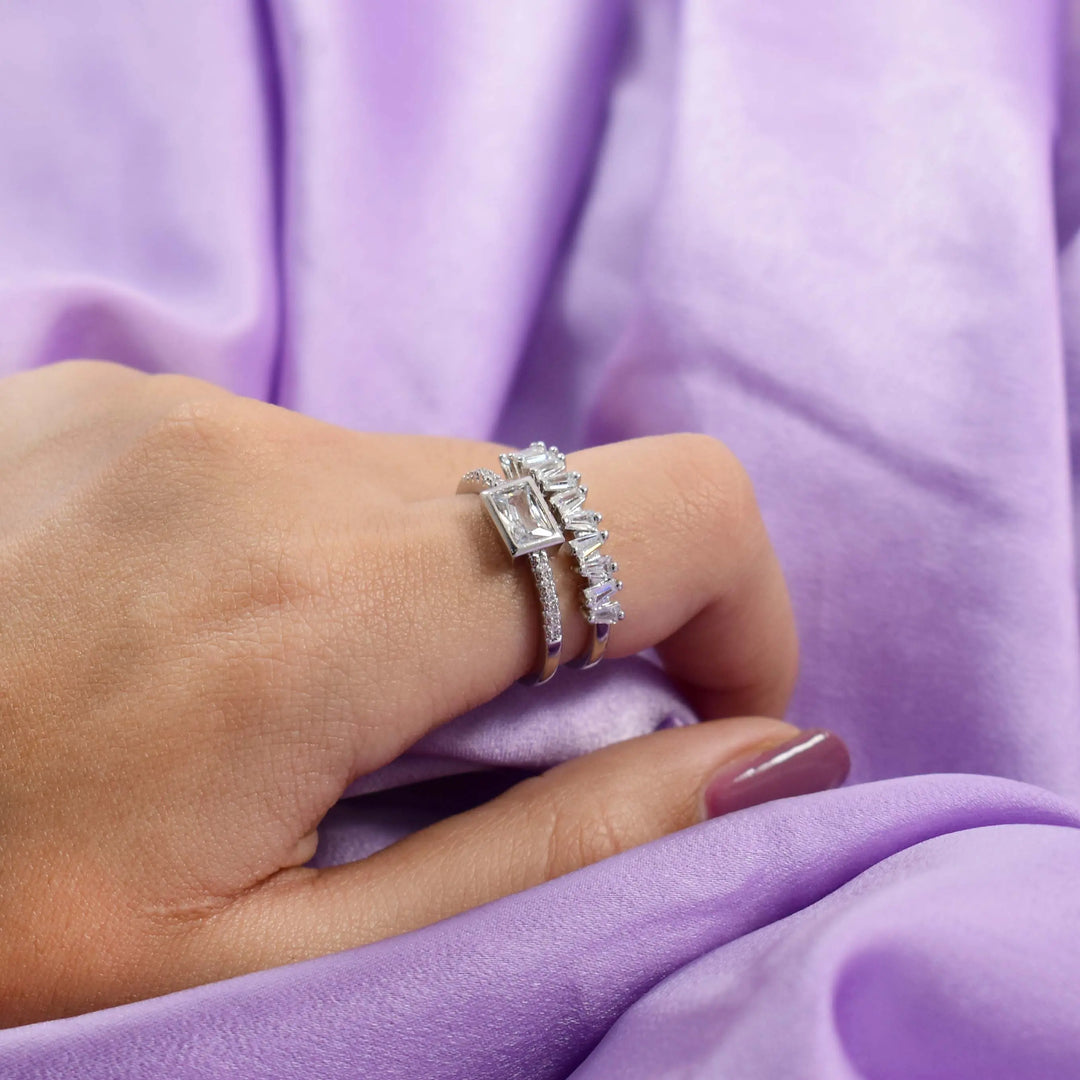 Clear crystal stacked-effect silver ring