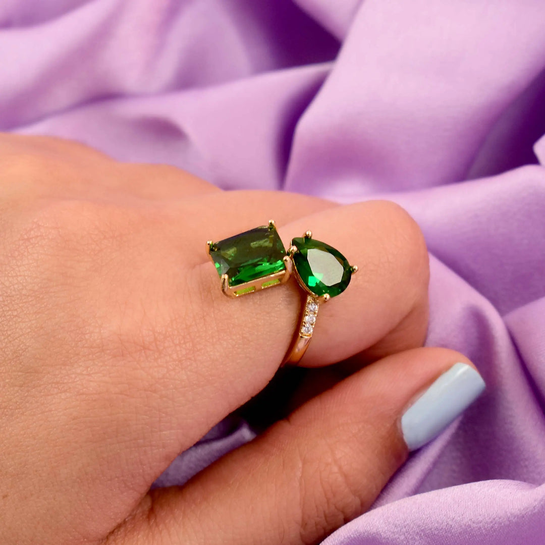 Kylie Jenner Promise Ring - Green Emerald