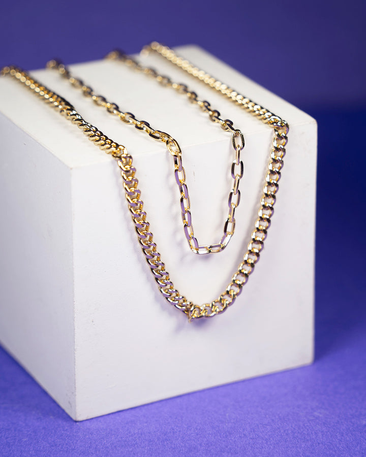 Double layered basic gold chains