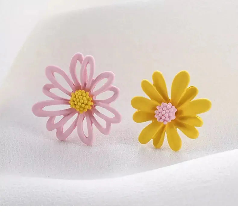 Shrink Plastic Flower Earrings 