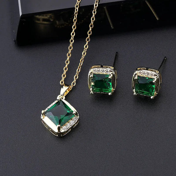 Emerald Fancy Earrings and Necklace Set