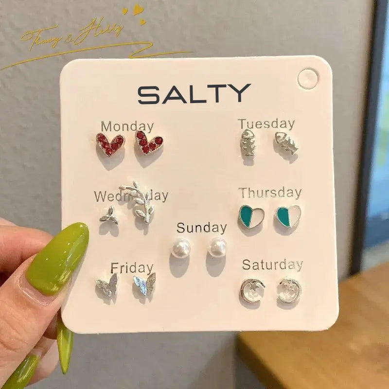 "Fly" Weekly 7 Stud Earrings
