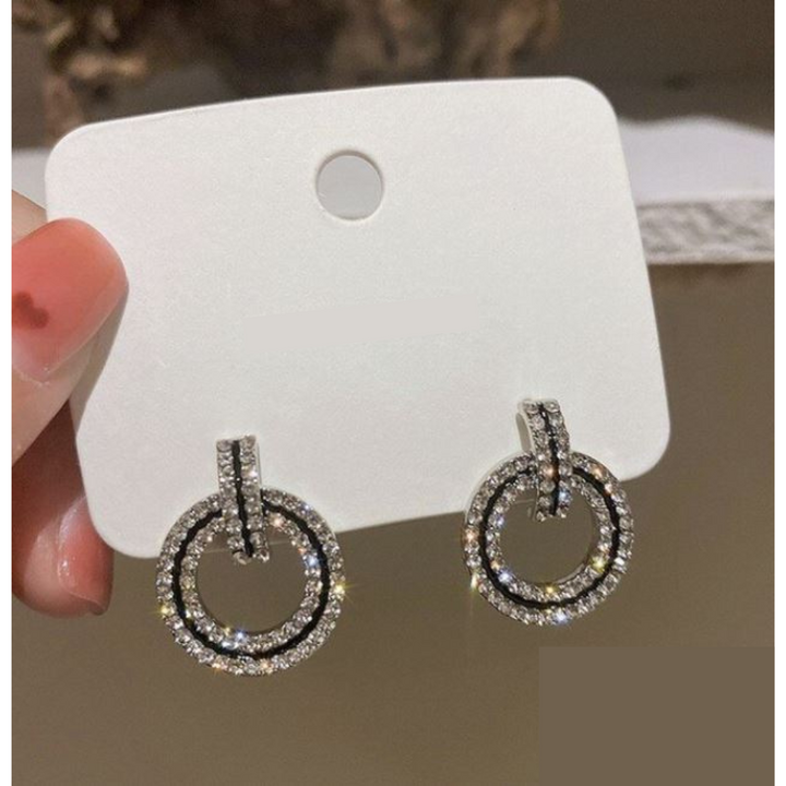 Glamorous Open Black Diamonds Earrings