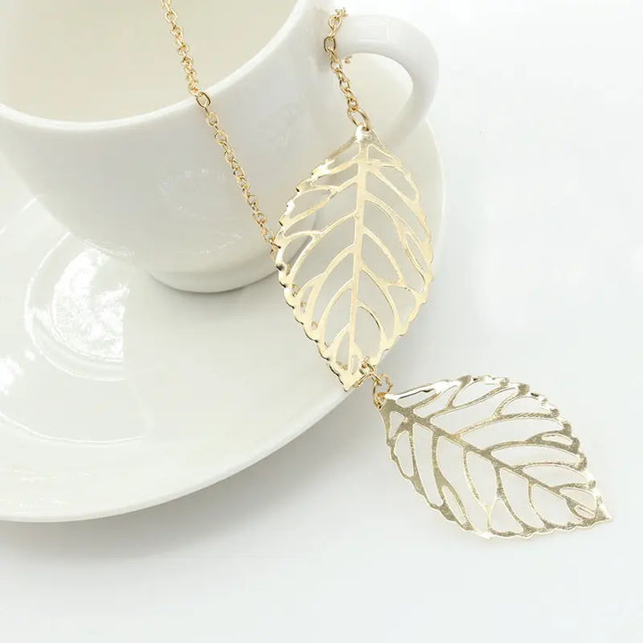 Gold Leaf Outline Necklace