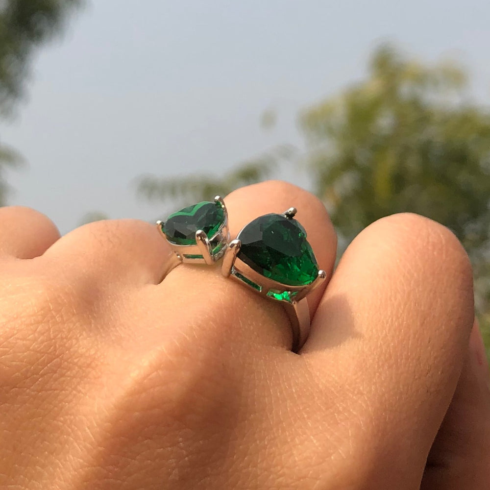 Emerald Double Heart Kylie Love Ring - Silver