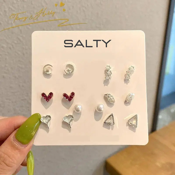"Love in the air" Weekly 7 Studs Earrings