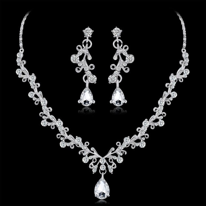 Party Glamorous Earrings and Necklace Set