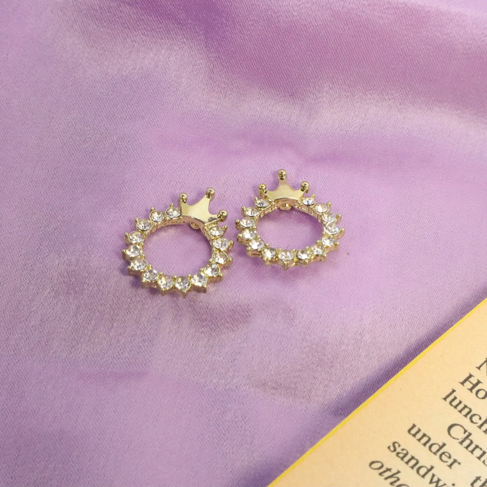 Queen Studs